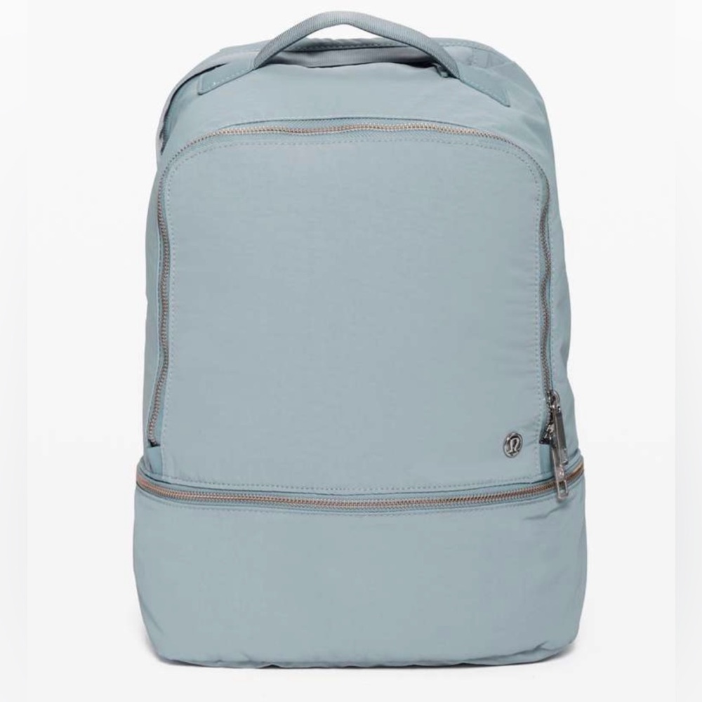 Lululemon City Adventurer Backpack Vol 17 L in Chambray - Picture 1 of 14